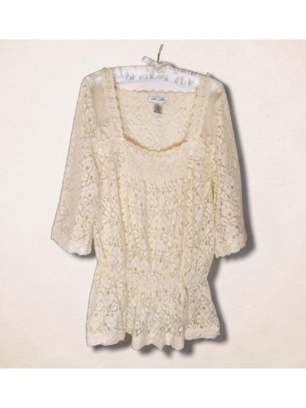 Ultra Pink Cottagecore Lace Top 1X Pearl Trim Peplum Ivory Coquette Romantic